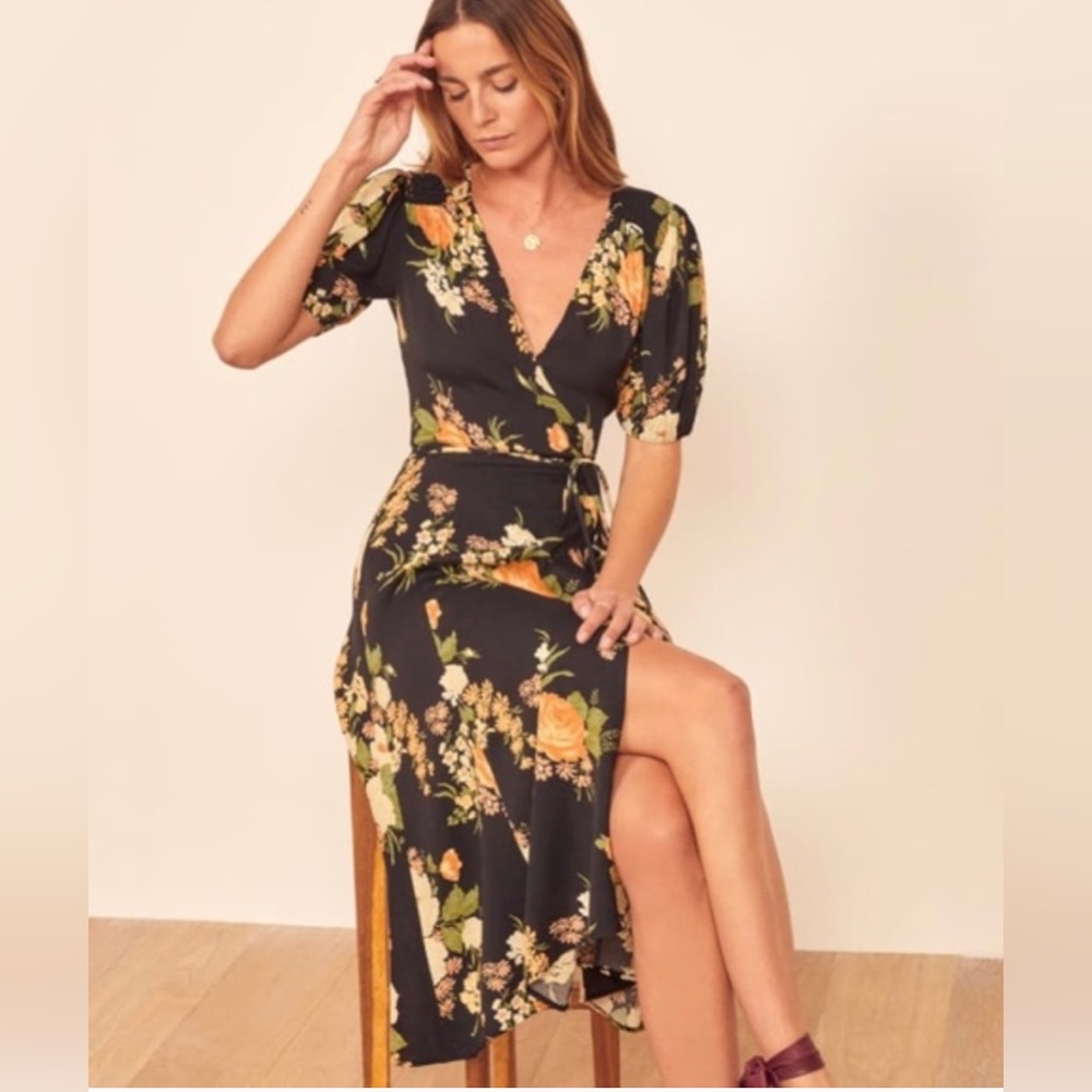 Reformation Augustina midi wrap dress in contessa print size small